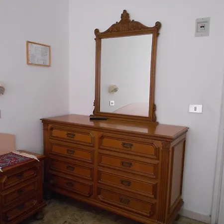 ホテル Laguna Blu 2*