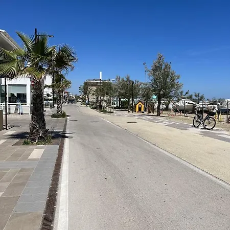 Szálloda Laguna Blu Rimini
